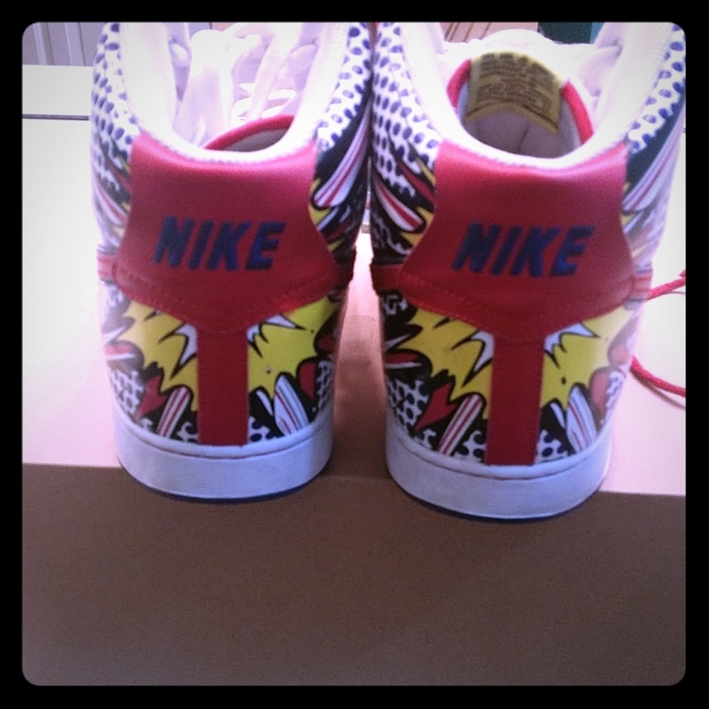 Nike shoes